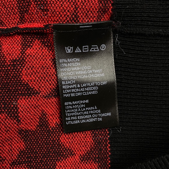 ALICE & UO Red Galaxy Star Pullover Sweater - Picture 7 of 7